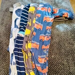 Boys Onsies w/Slip Resistant Feet (18m)